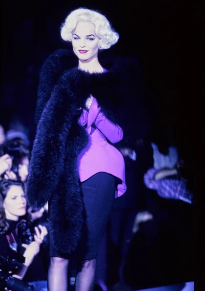Look 18